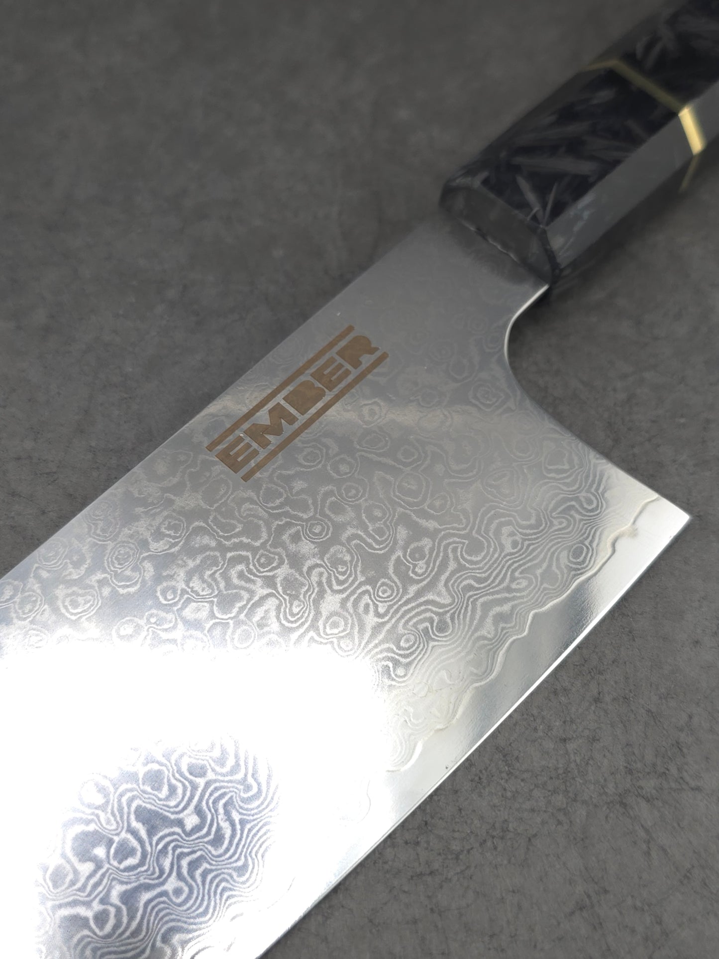 YUGEN! CUCHILLO DE CARNICERO 8.5" Acero de Damasco