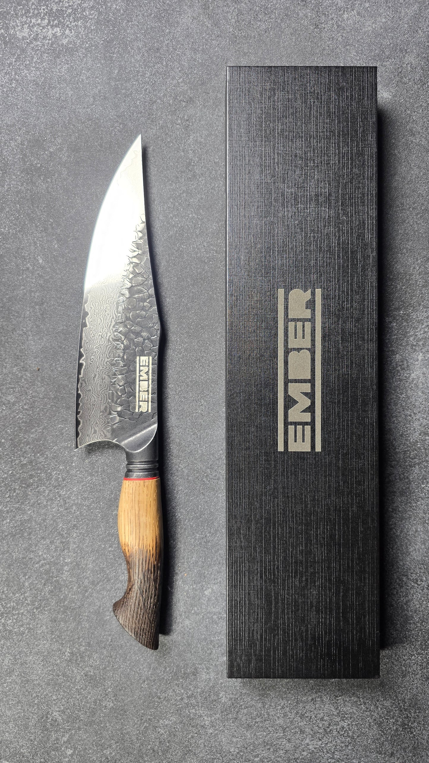 ASKA! CUCHILLO DE CHEF 8" Acero VG10 STONEWASH Y DAMASCO