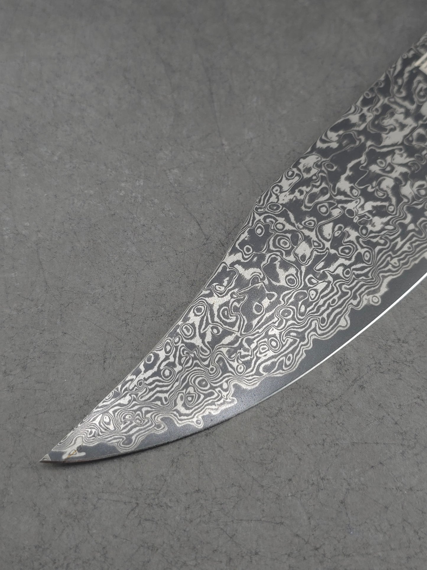 DASTAN CUCHILLO DE CHEF 8" Acero de Damasco recubrimiento DLC